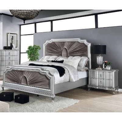 3pc Queen Bentlee Bedroom Set With 2 Nightstands Silver/Warm Gray - HOMES: Inside + Out - Image 4